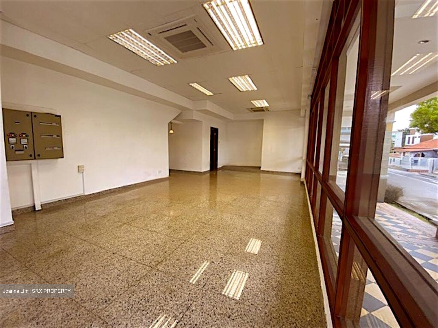 Bowmont Centre (D15), Shop House #453230441